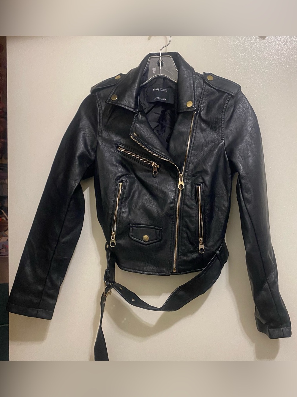Sinsay Womens Black Faux Leather Crop Biker Jacket With Belt XS 32” Gold Zippers